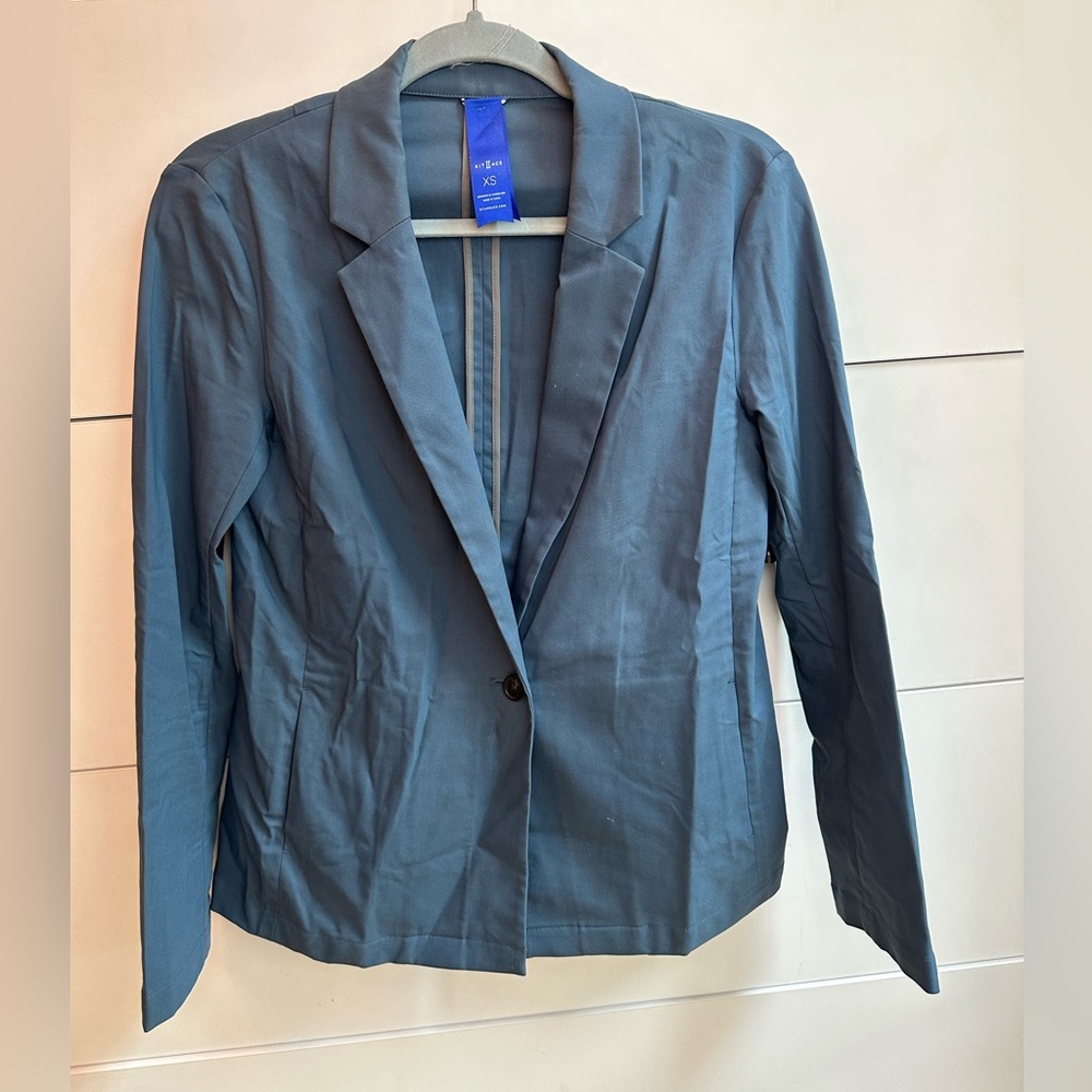 Kit and Ace blazer